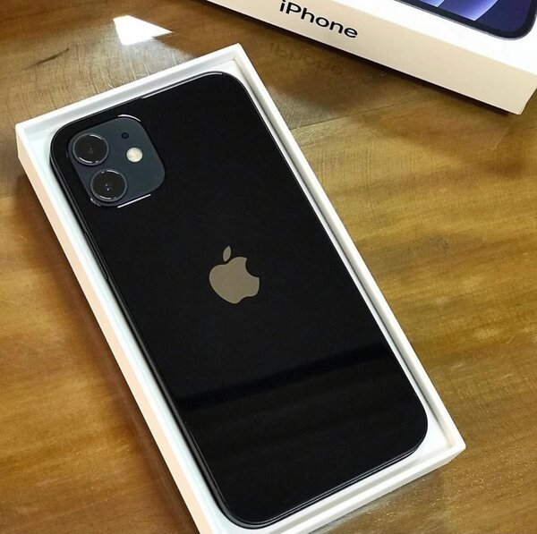 ROGGER IPHONES