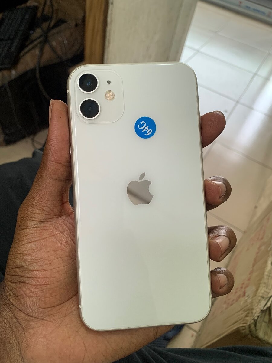 iPhone 11