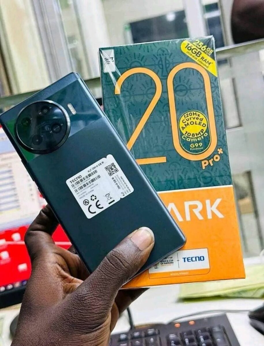 Tecno Spark 20 Pro plus 256Go