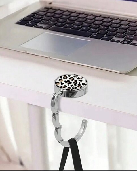 Bag hook
