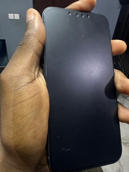 iPhone 14