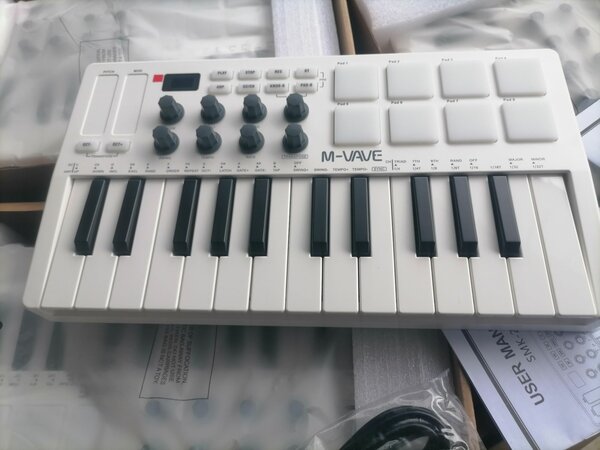 Smk25 MIDI Keyboard Music Bluetooth