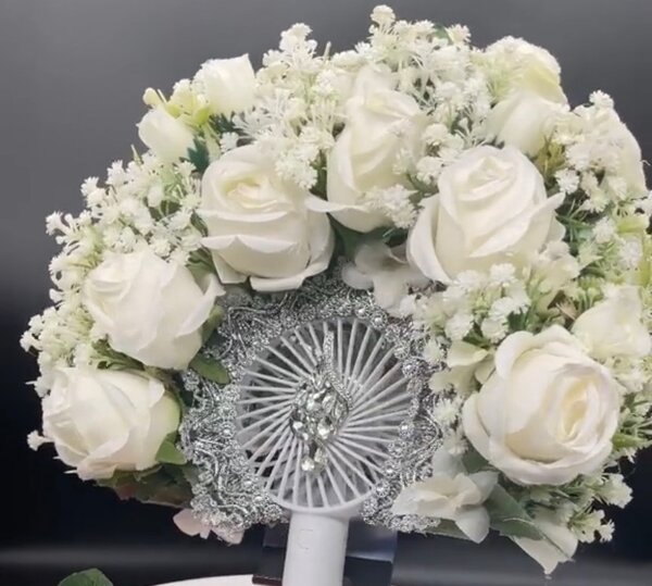 Bridal fan