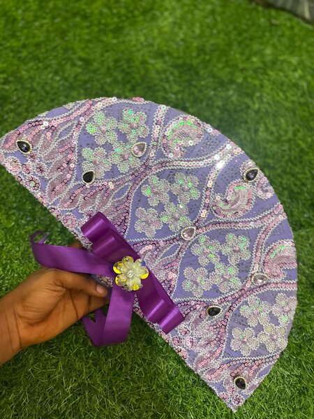 Bridal fans