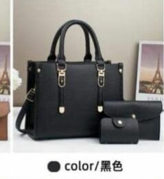 Ensemble sac à main noir élégant