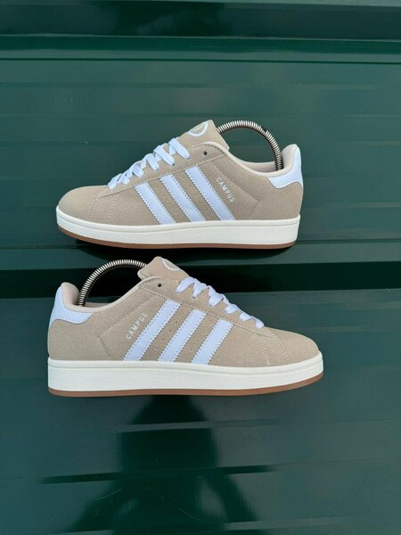 Adidas campus