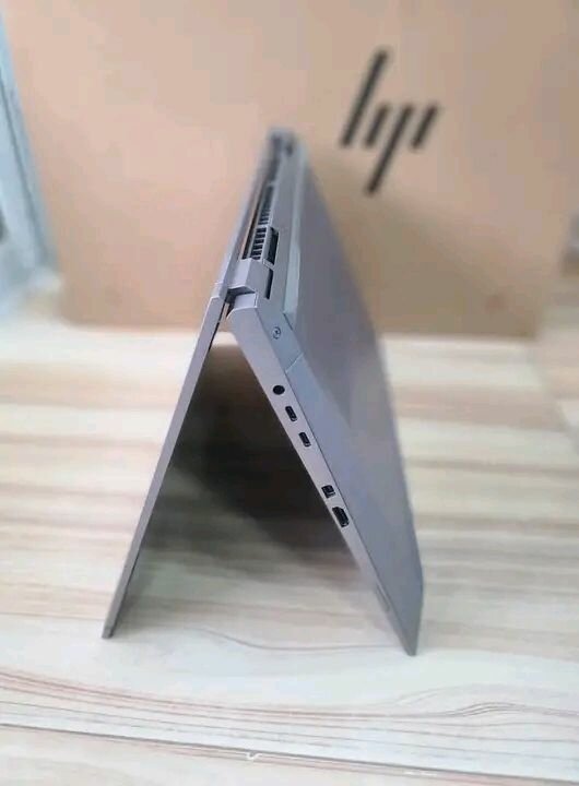 Ordinateur portable convertible HP