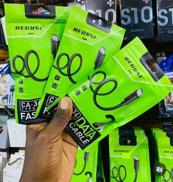 Fast iphone, type C and flat pin charging cables