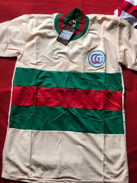 Gucci top