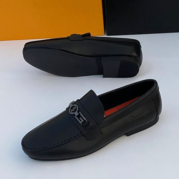 EXECUTIVE SHOES
