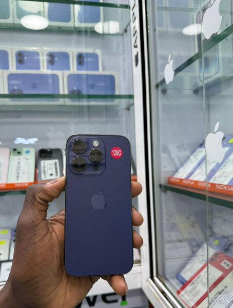 iPhone 14 pro 128Go