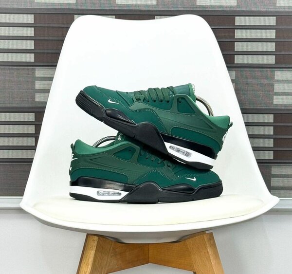 AIR JORDAN SNEAKER