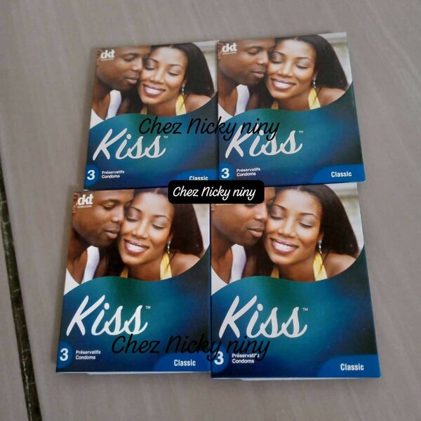 Lot de 24 préservatifs kiss