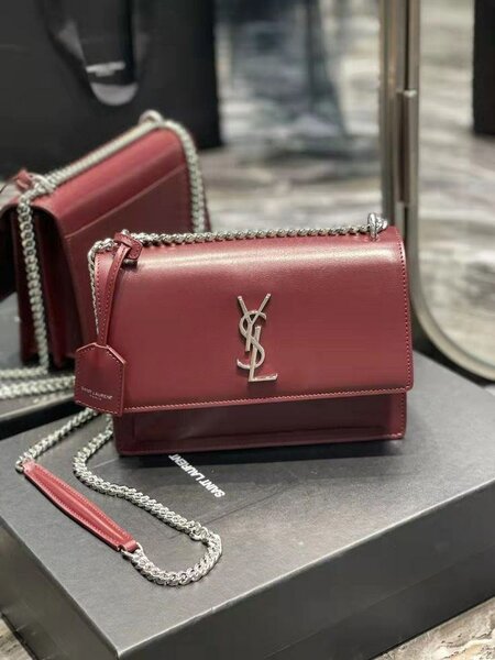 Purse