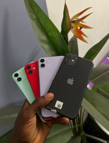 IPHONE 11 64GB