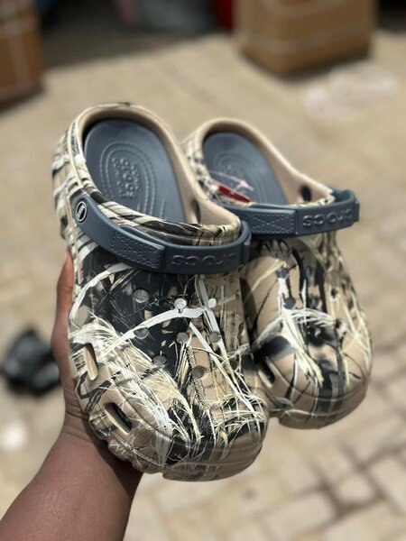 Crocs