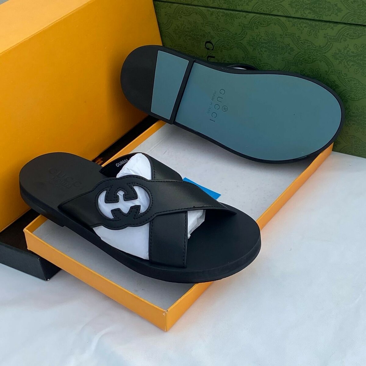 GUCCI SLIPPER