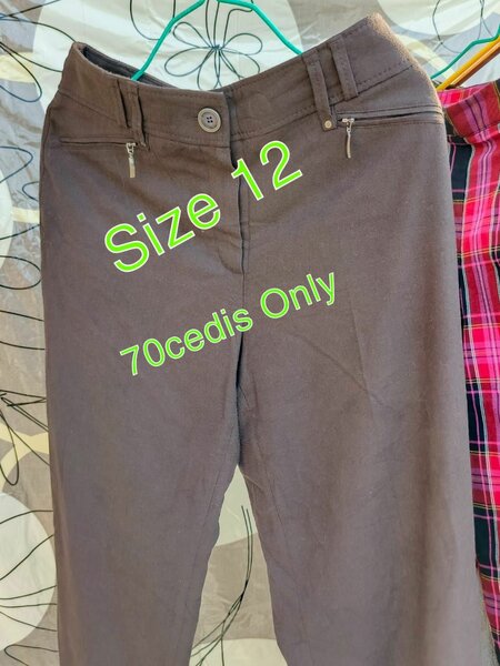 Material Trousers