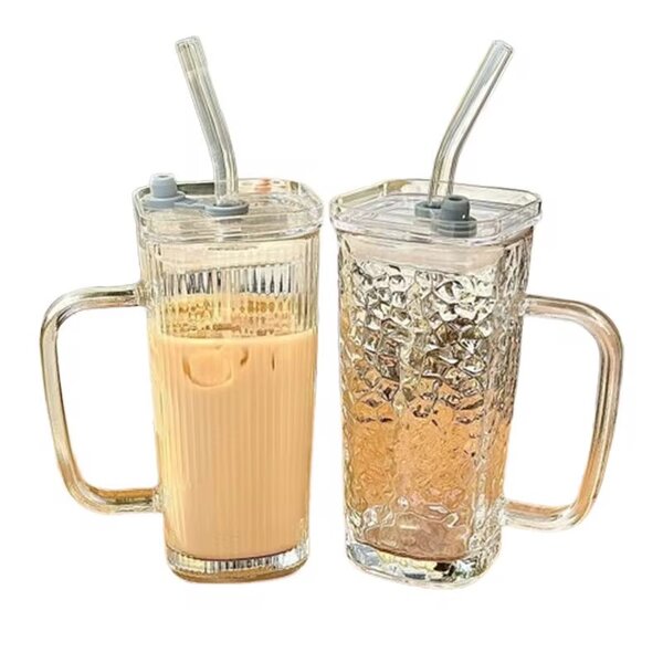 Tasses réutilisables avec paille