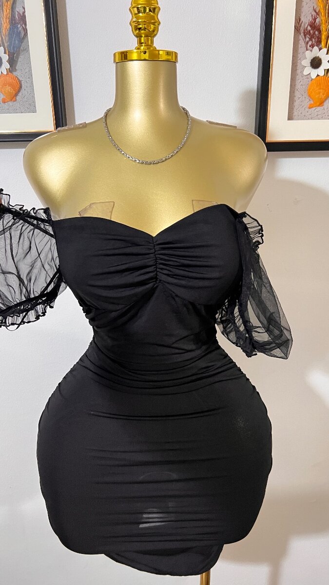 Robe noire shein