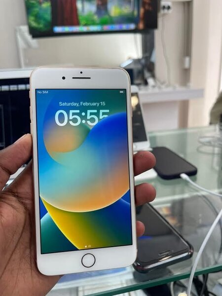 iPhone 8 Plus 64g