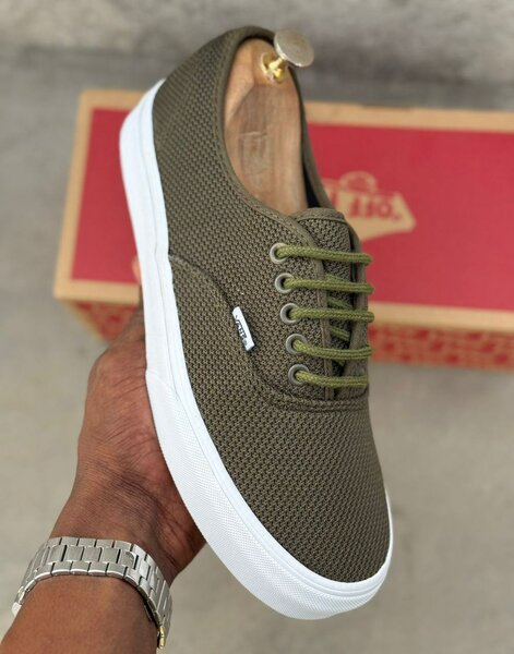Chaussure Vans authentic
