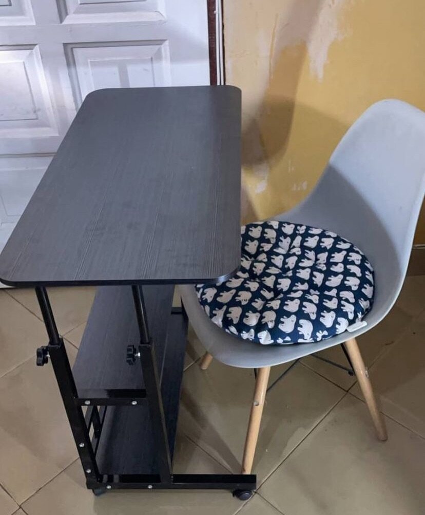 Adjustable table