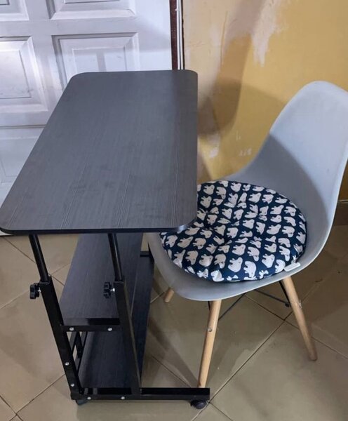 Adjustable table