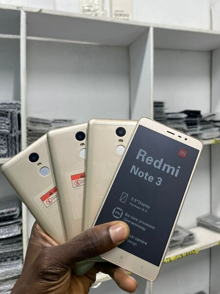 REDMI NOTE 3 (128GB-6RAM) QUASI NEUF