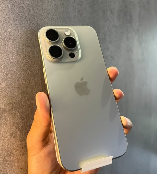 IPHONE 15 PRO