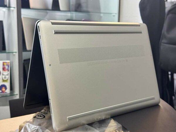 HP 15s