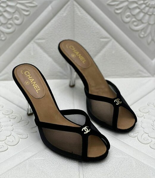 Heeled sandals