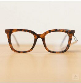 Sunglass