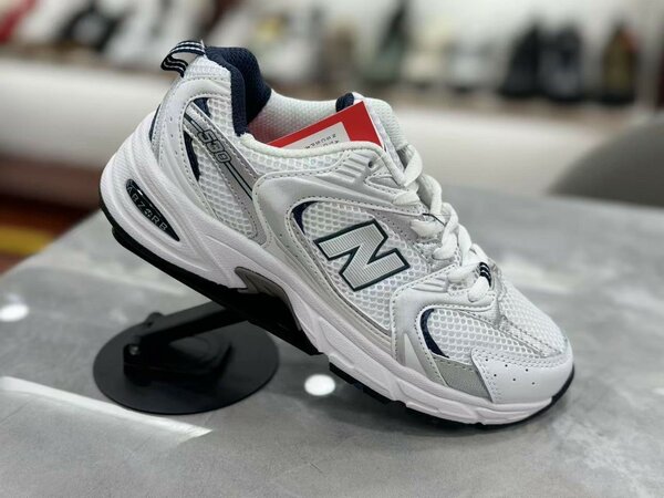 New balance 530