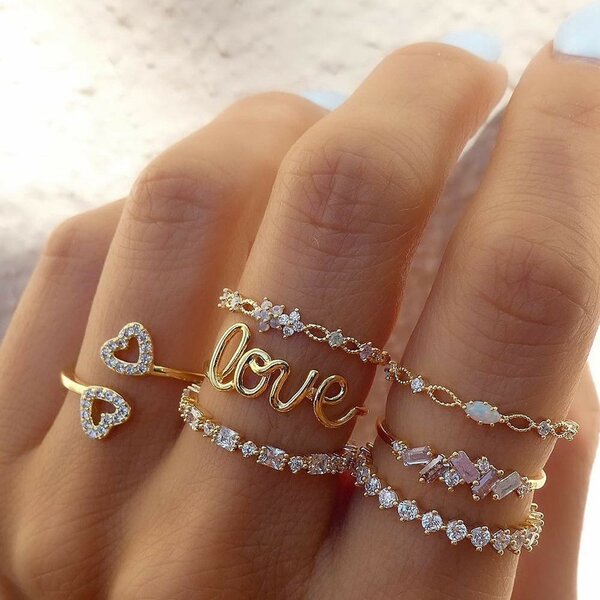 Ladies rings