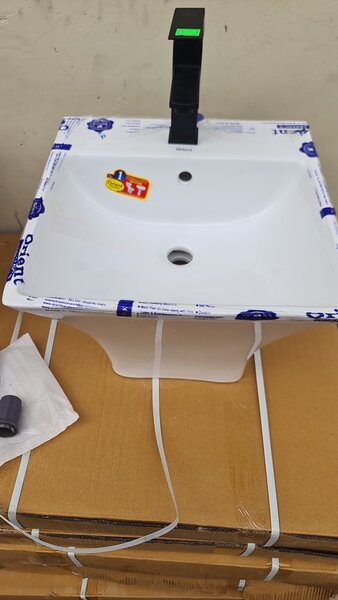Wash basin