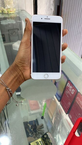 iPhone  7 simple tous passe