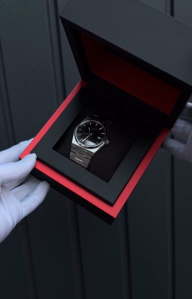 Tissot PRX часы 