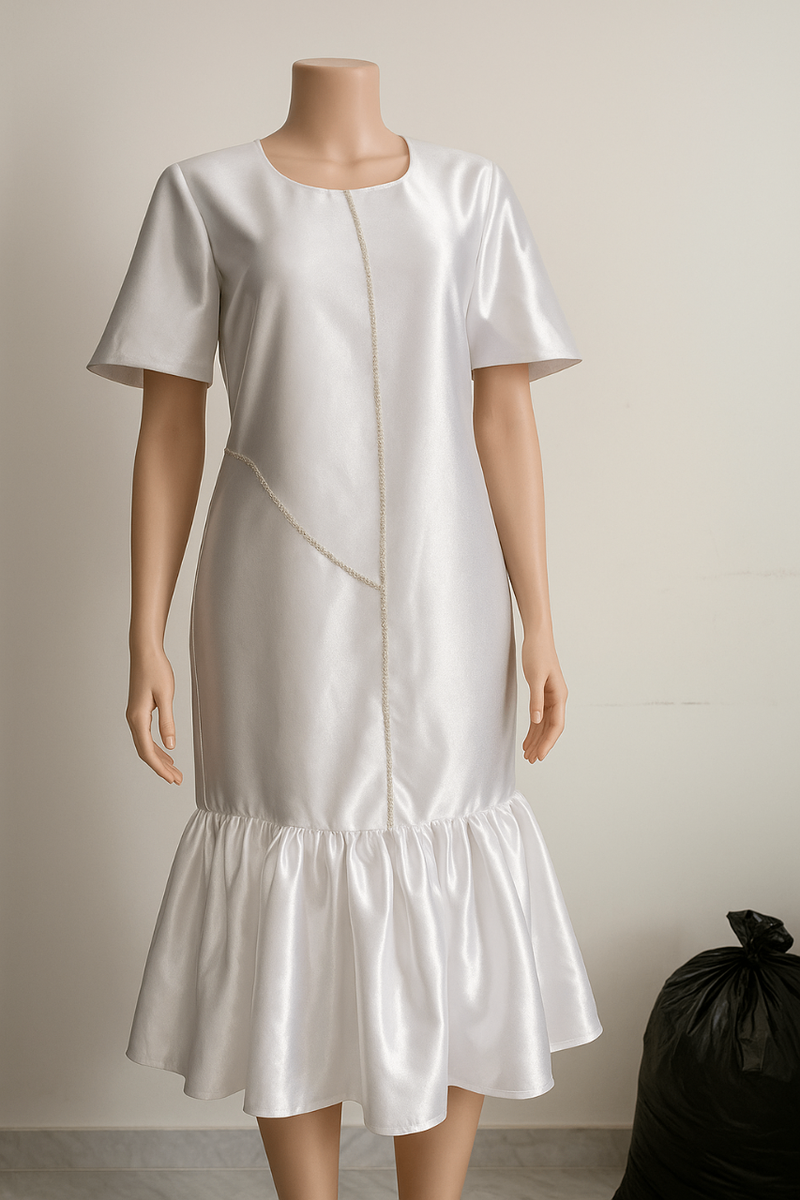 Robe en satin élégante