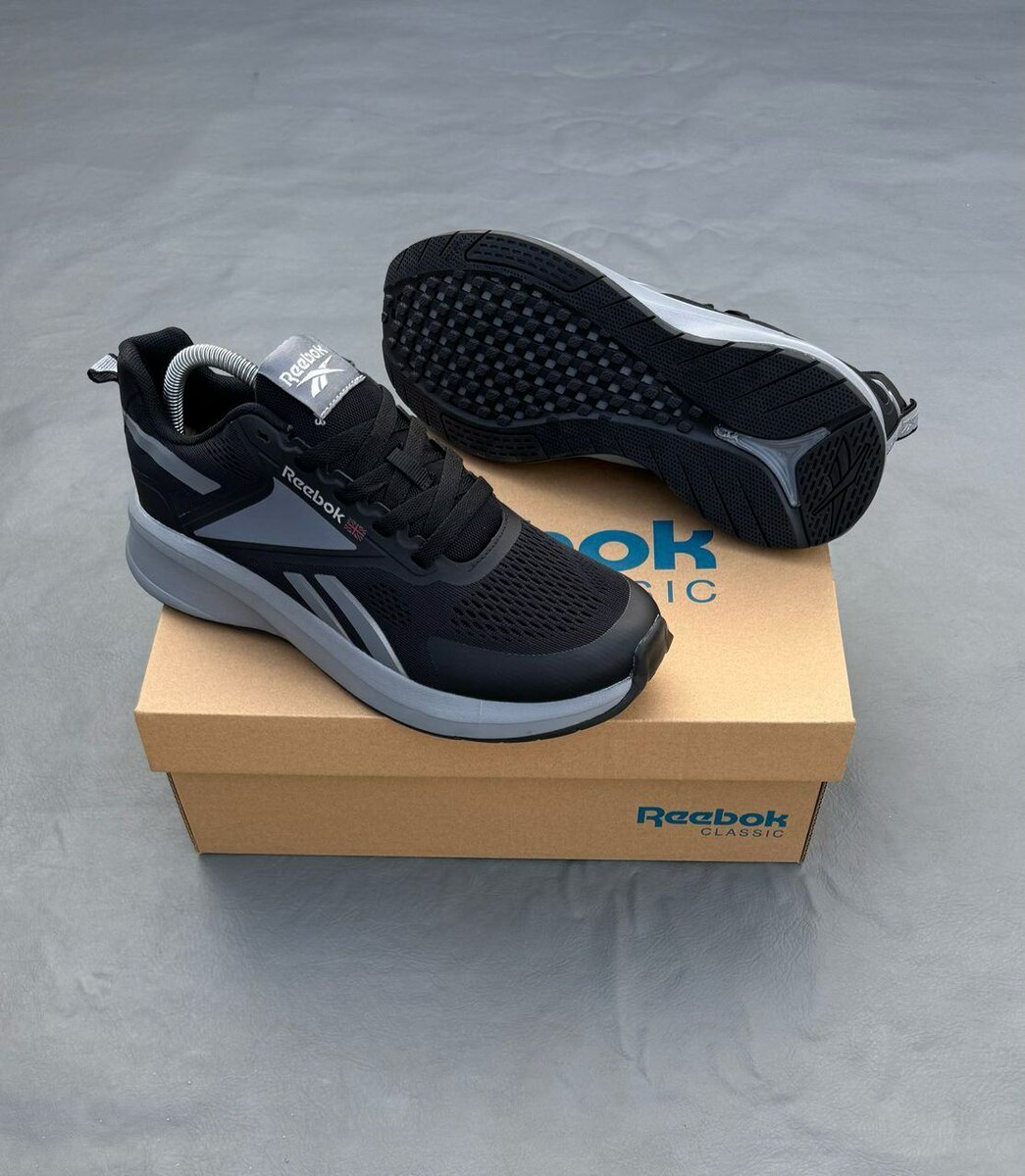 CHAUSSURE REEBOK AUTHENTIQUE