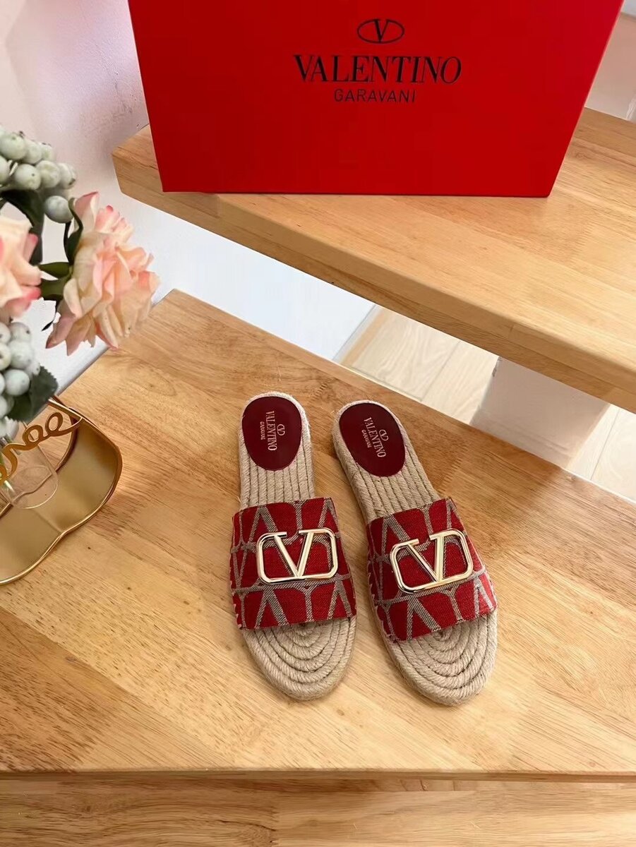 Slippers