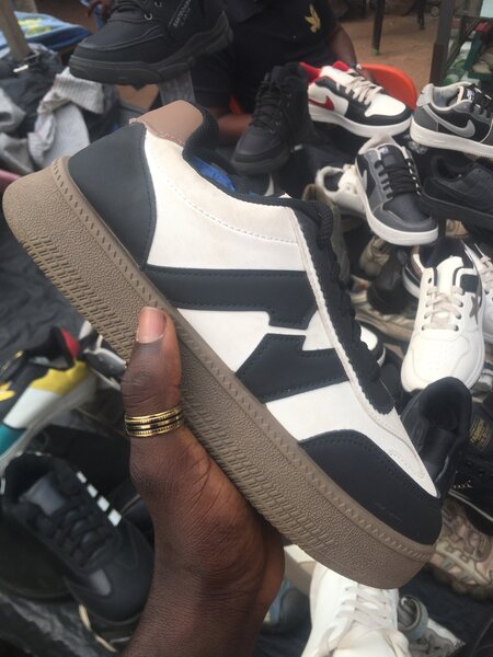 mens sneakers