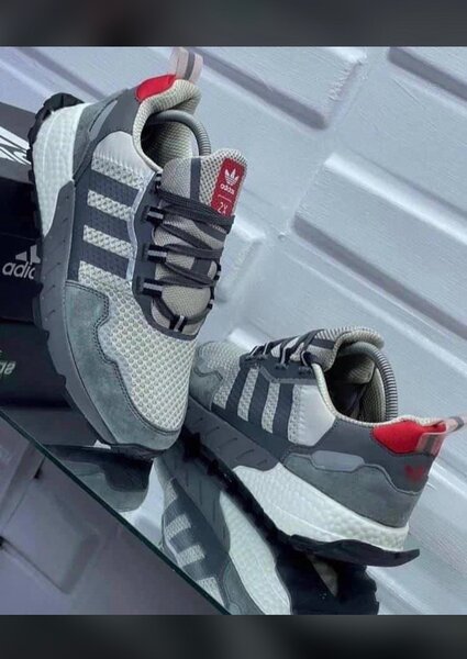 Adidas sneaker