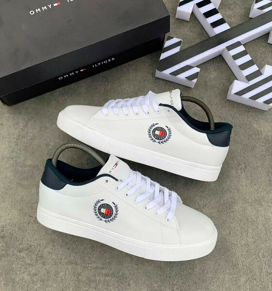 TOMMY HILFIGER CLASSIC