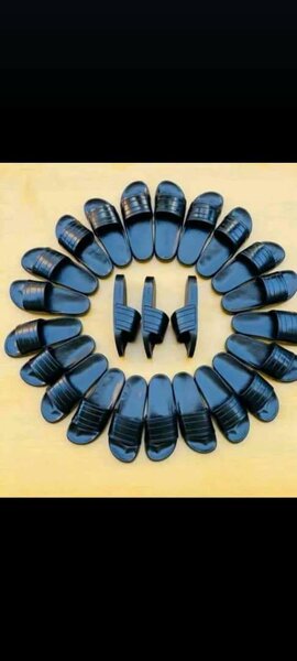 Gucci slides