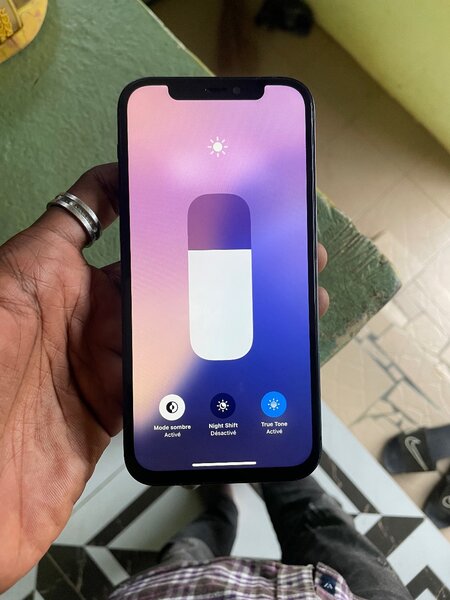 iPhone 12 Noir 128 Go