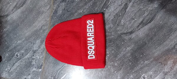 Bonnets de marques