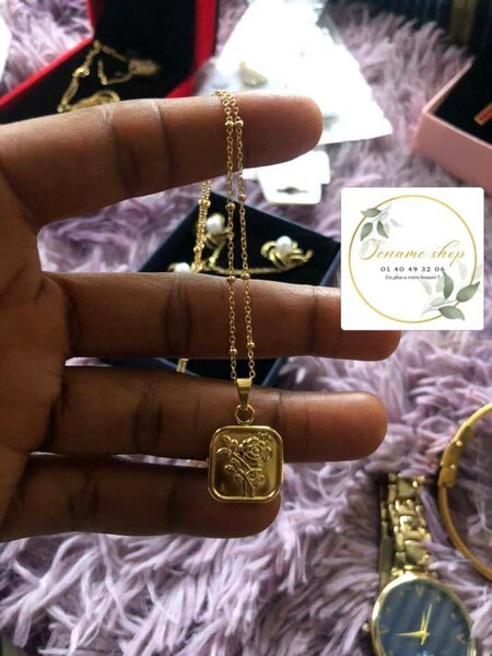 Collier élégant