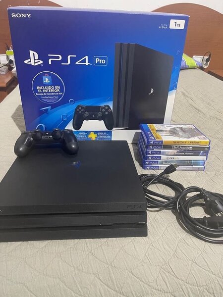Console Sony PS4 Pro 1TB