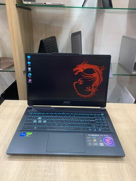 MSI CYBORG